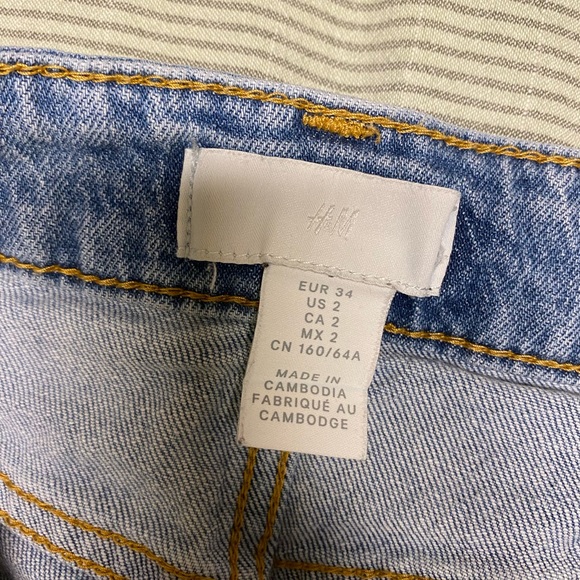H&M Straight Fit, Ankle Length Jeans - Picture 4 of 4
